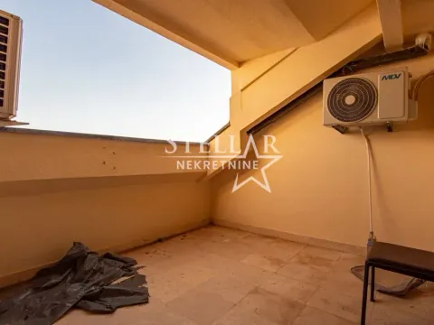 Izdavanje, kuća, 320m², Gorica C, Podgorica - image 22