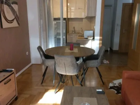 Izdavanje, jednosoban stan, 52m², Kava, Tivat - image 8