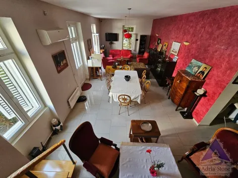 Prodaja, kuća, 325m², Donja Lastva, Tivat - image 2