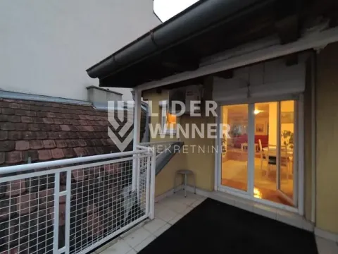 Sale, three bedroom apartment, 85m², Kalenić Pijaca, Vračar Sve Podlokacije - image 13