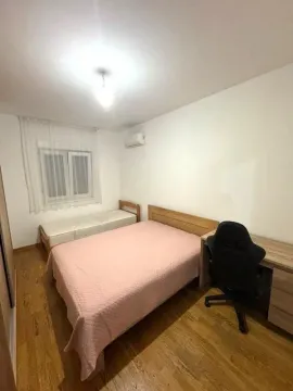 Izdavanje, dvosoban stan, 72m², City Kvart, Podgorica - image 7