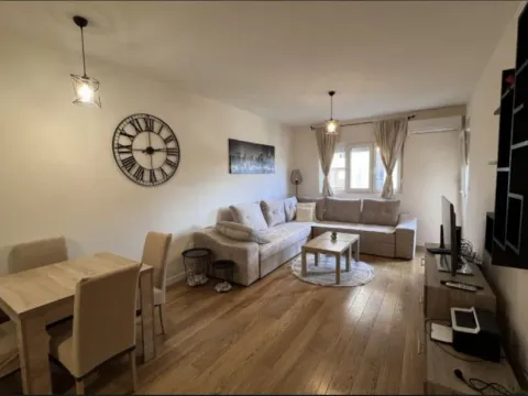 Prodaja, jednosoban stan, 53m², Central Point, Podgorica - image 2