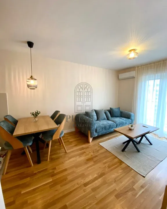 Rent, one bedroom apartment, 40m², Pobrežje, Podgorica