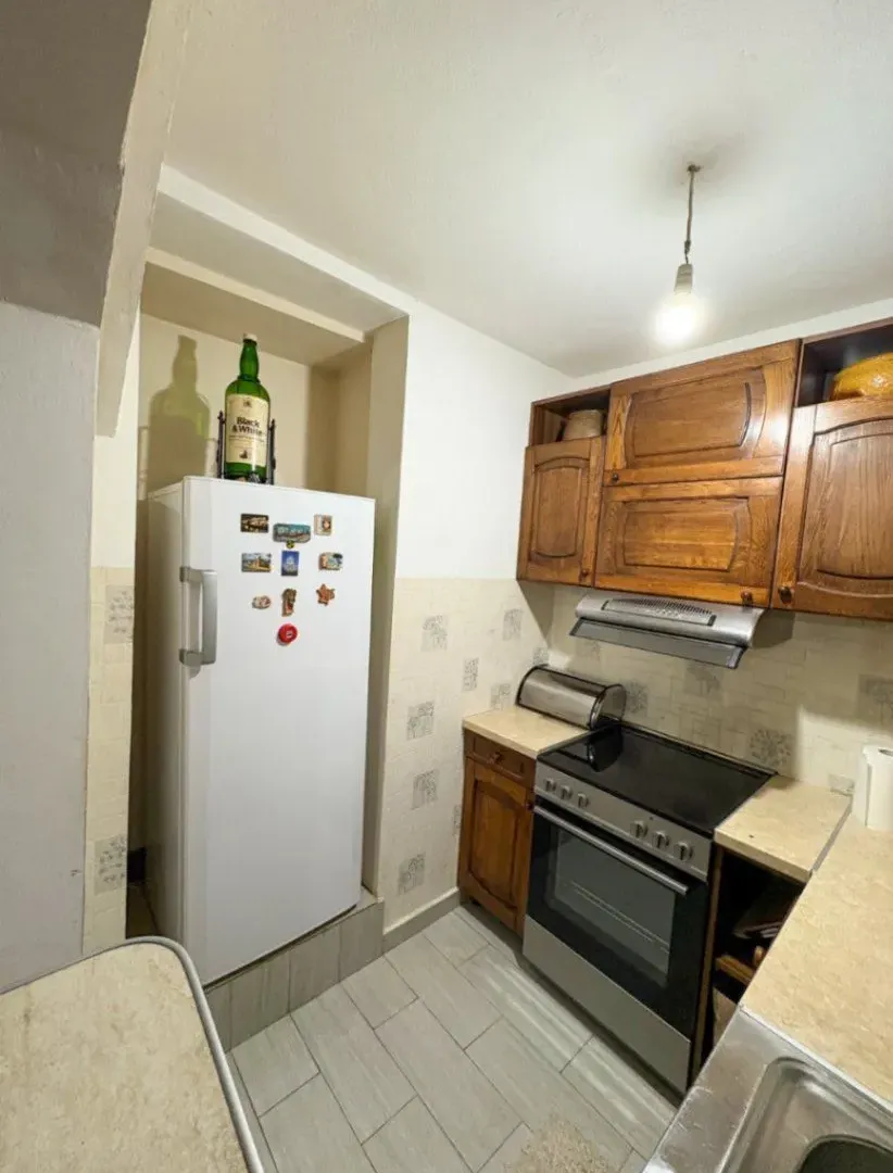 Izdavanje, jednosoban stan, 45m², Zagorič, Podgorica
