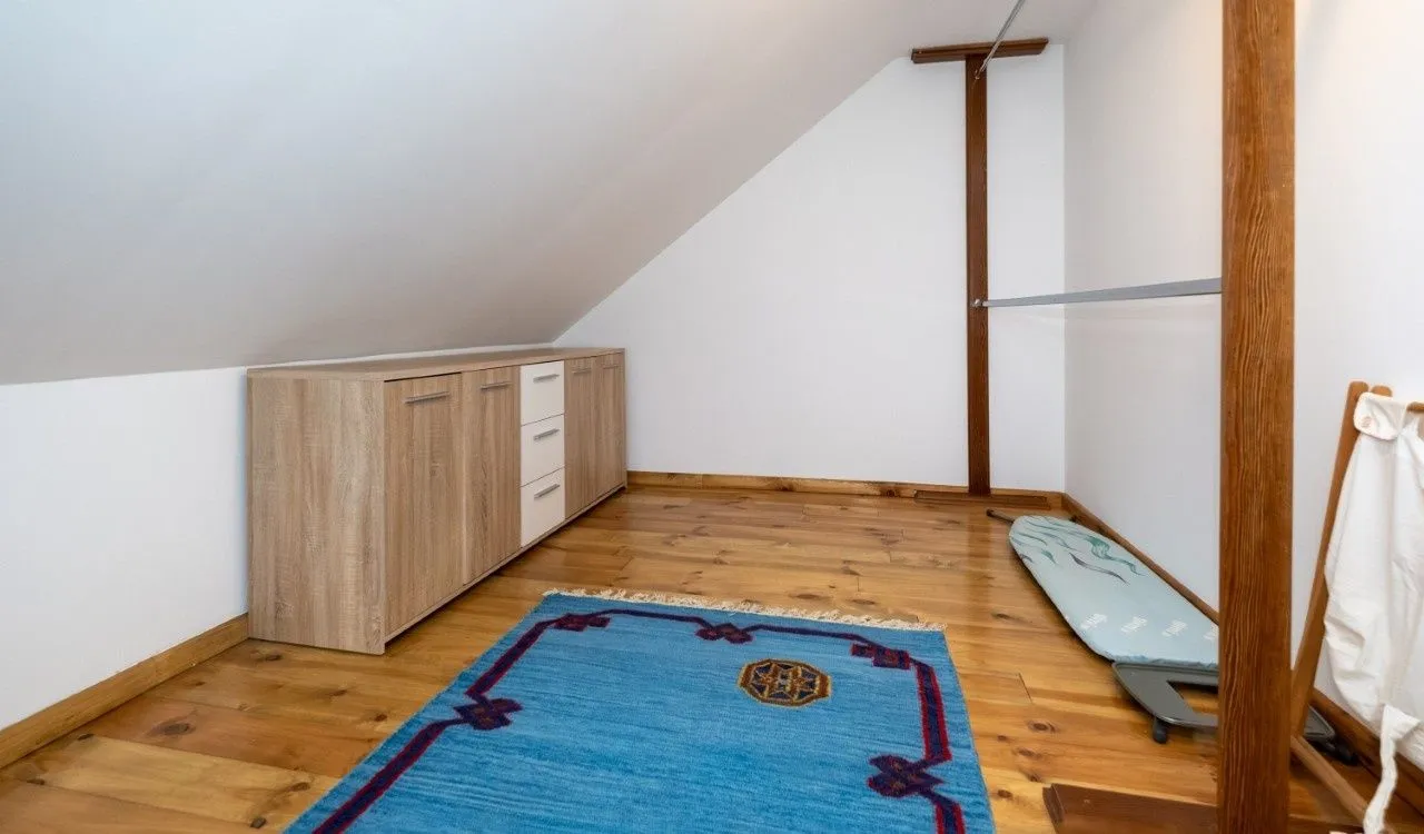 Prodaja, kuća, 200m², Tološi, Podgorica