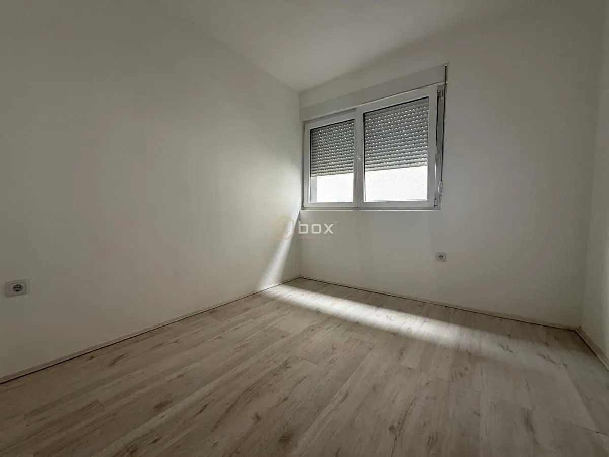 Prodaja, kuća, 186m², Pantelej, Niš