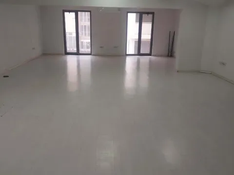 Rent, office space, 162m², 1 maj, Podgorica - image 3