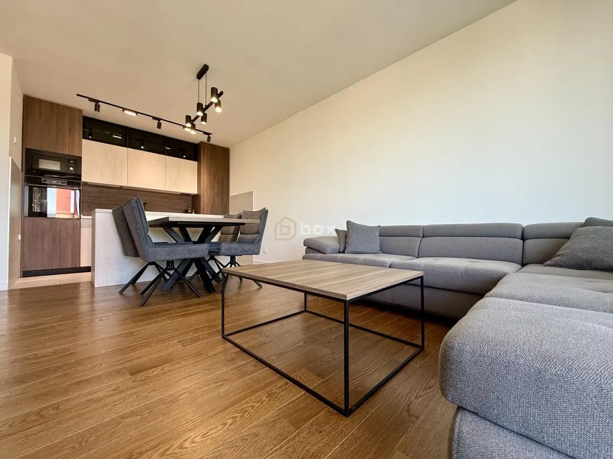 Prodaja, dvosoban stan, 56m², Medijana, Niš