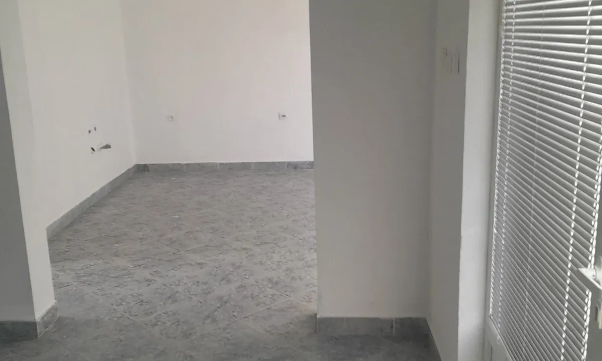 Rent, office space, 46m², Masline, Podgorica