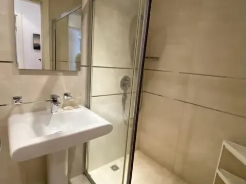 Prodaja, četvorosoban stan, 122m², Stari Grad, Beograd - image 16