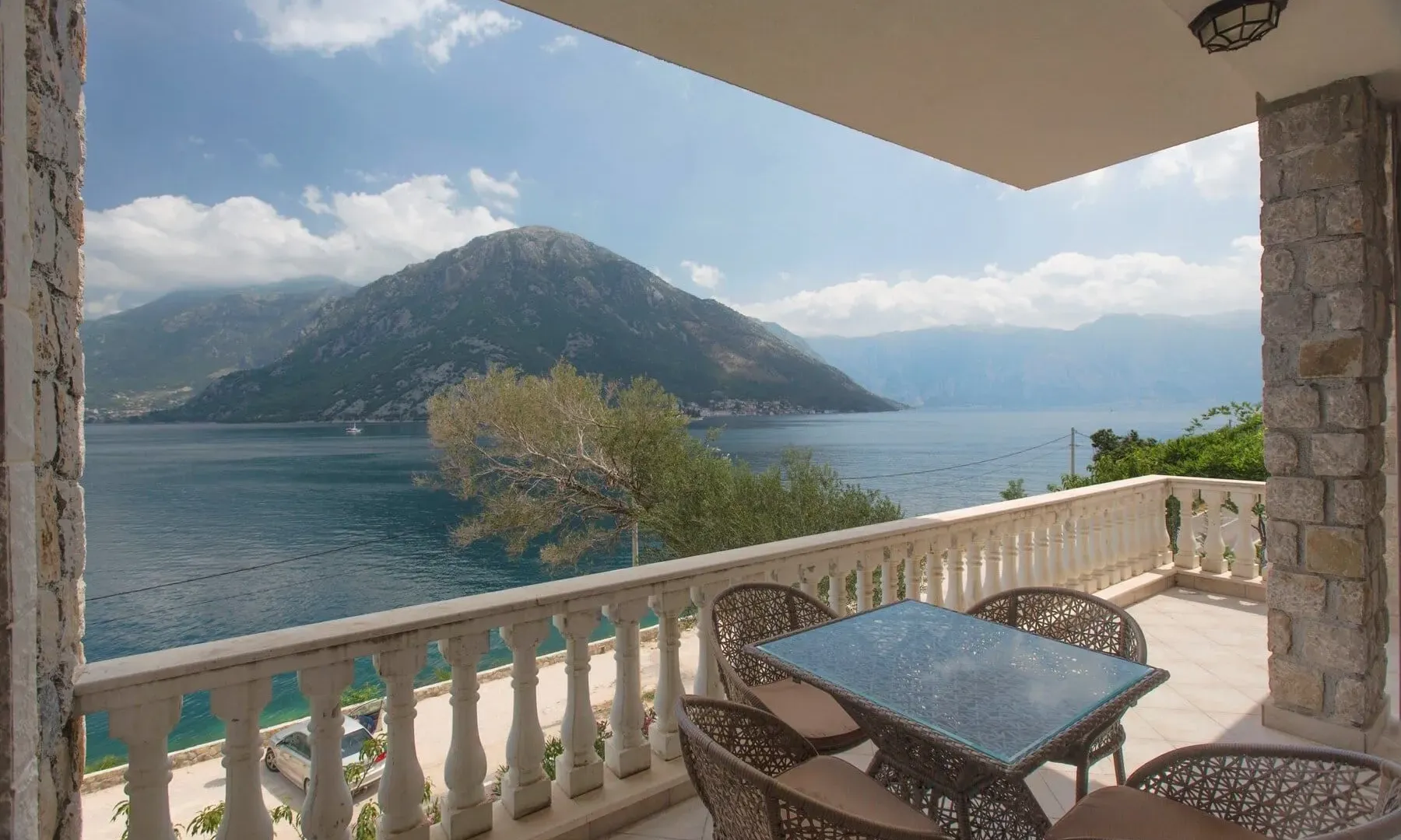 Sale, house, 235m², Kostanjica, Kotor