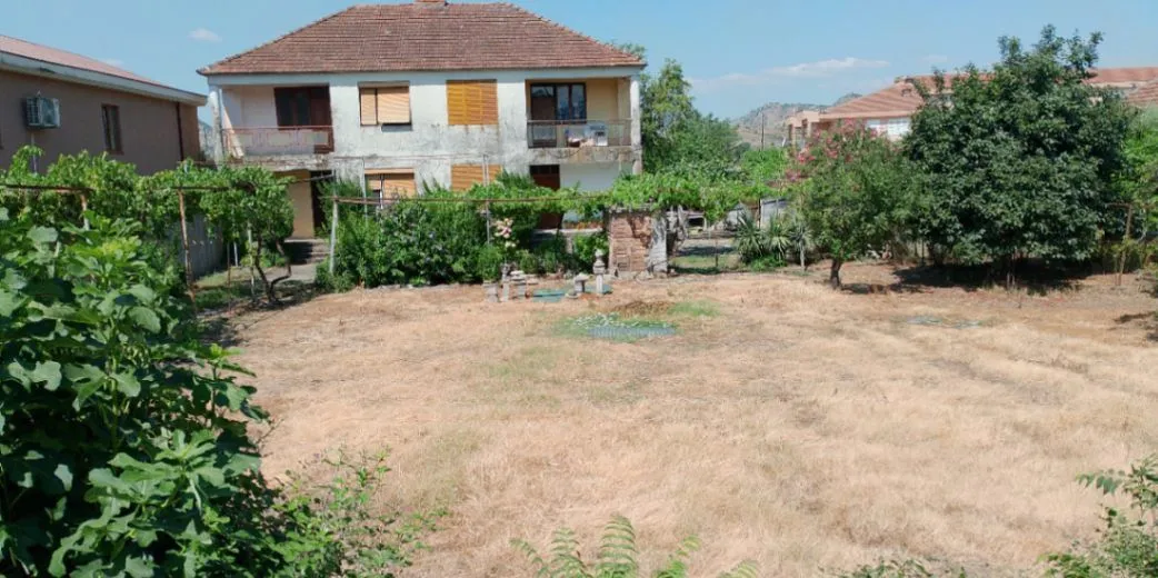 Prodaja, kuća, 180m², Golubovci, Podgorica