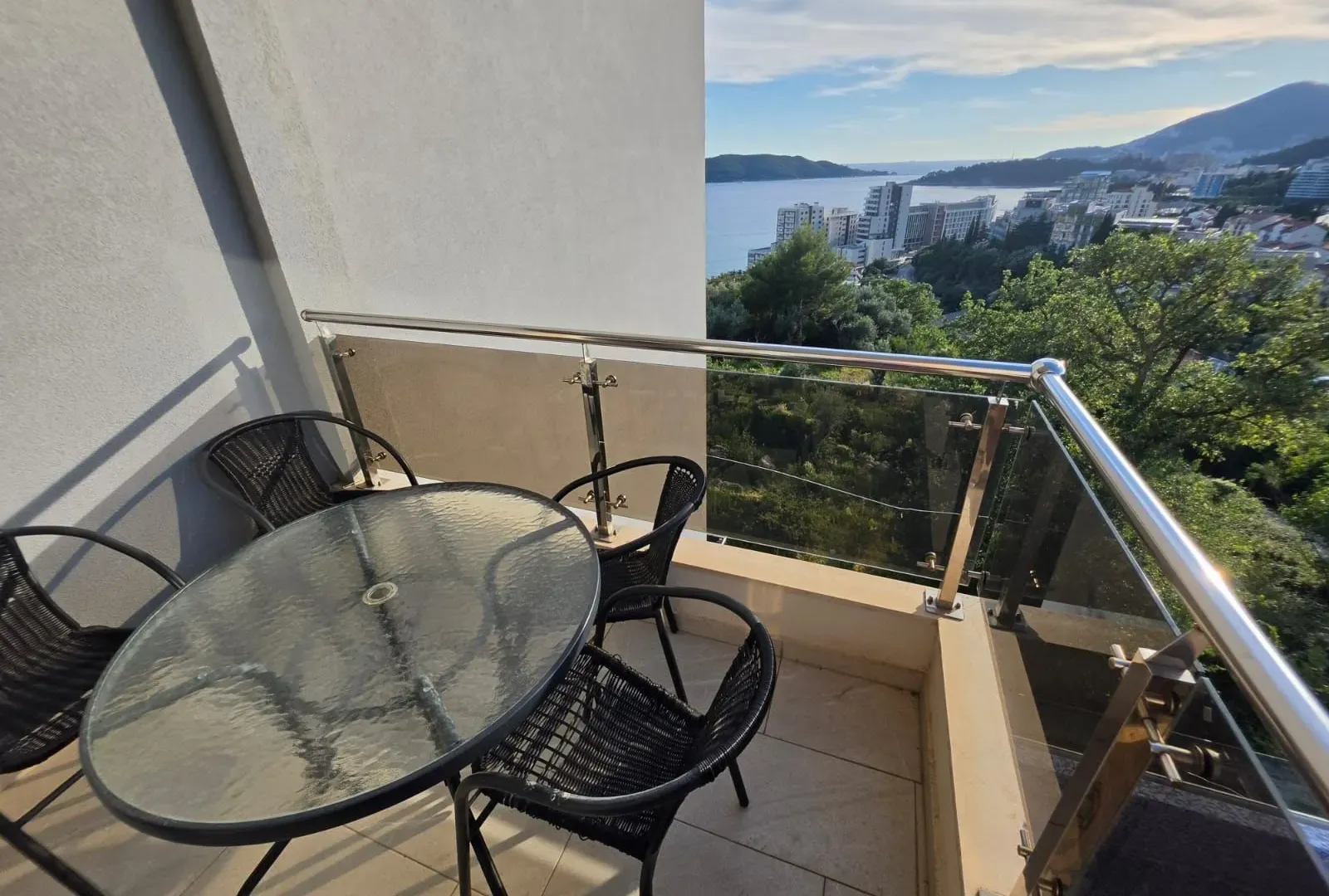 Sale, one bedroom apartment, 53m², Rafailovići, Budva