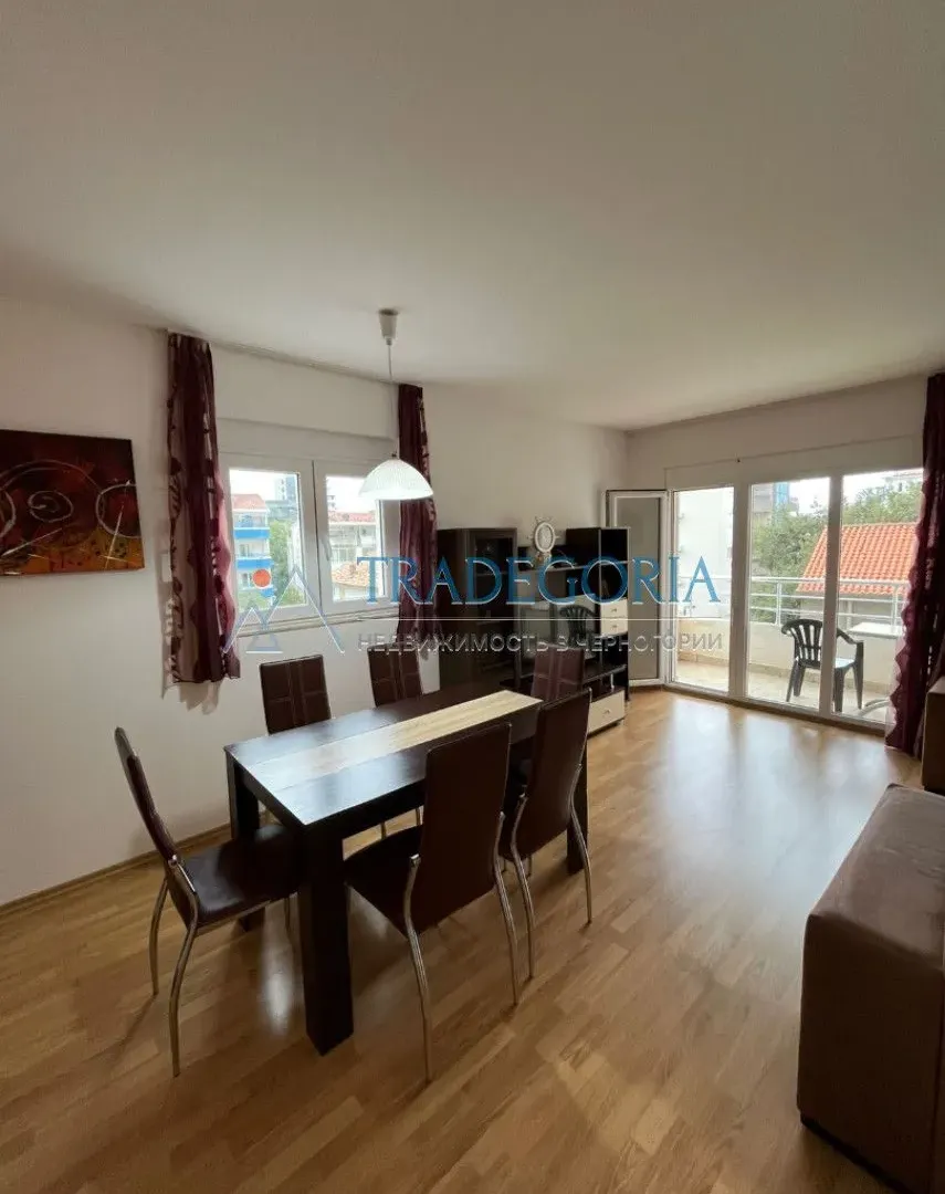 Prodaja, dvosoban stan, 74m², Bečići, Budva