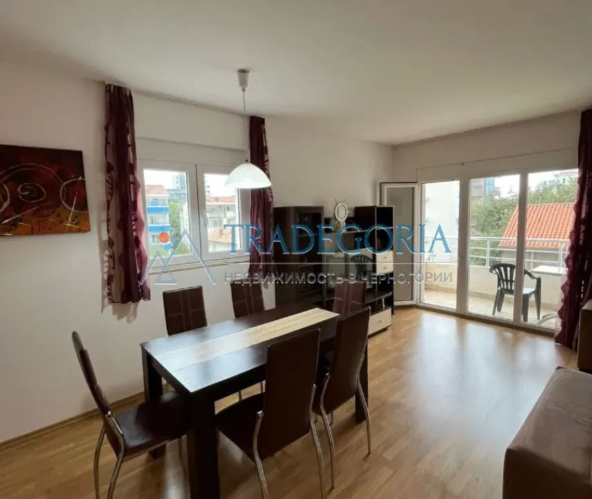 Sale, two bedroom apartment, 74m², Bečići, Budva
