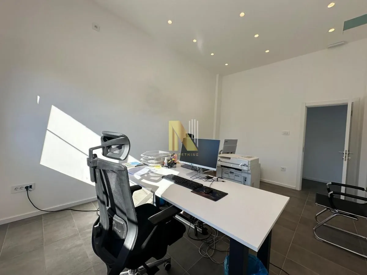 Rent, office space, 100m², Sajlovo, Novi Sad Sve Podlokacije