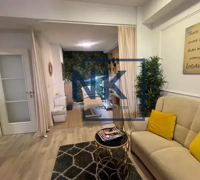 Rent, office space, 63m², City Kvart, Podgorica