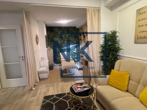 Rent, office space, 63m², City Kvart, Podgorica - image 1