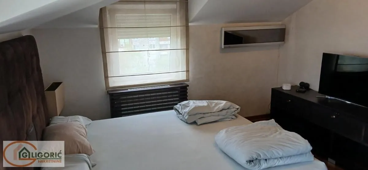 Prodaja, trosoban stan, 100m², Čukarica, Beograd