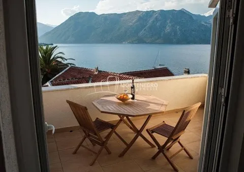 Prodaja, jednosoban stan, 54m², Dobrota, Kotor - image 3