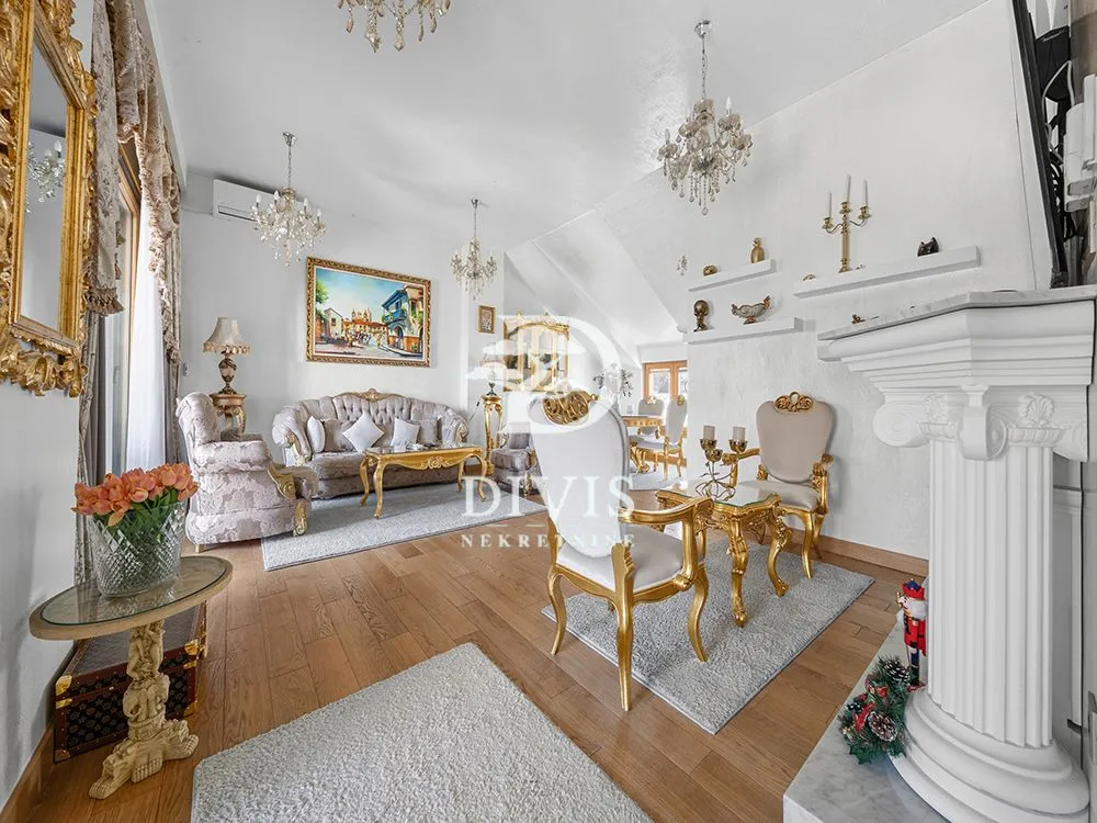 Rent, four bedroom apartment, 107m², Dorćol Sve Podlokacije, Beograd