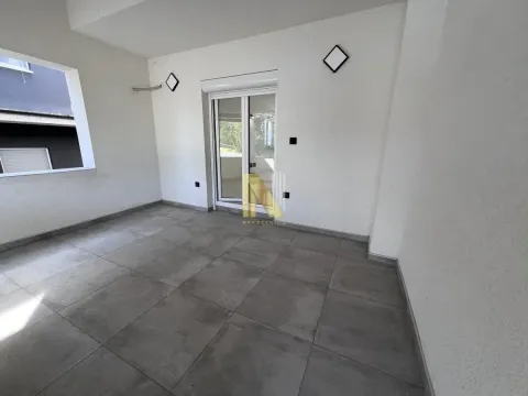 Prodaja, kuća, 221m², Telep, Novi Sad Sve Podlokacije - image 11