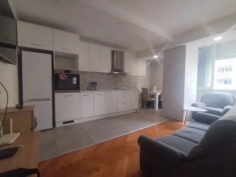 Rent, two bedroom apartment, 60m², Zvezdara Sve Podlokacije, Beograd