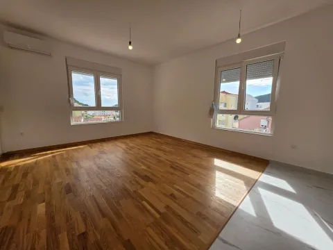 Prodaja, jednosoban stan, 43m², Budva, Crna Gora