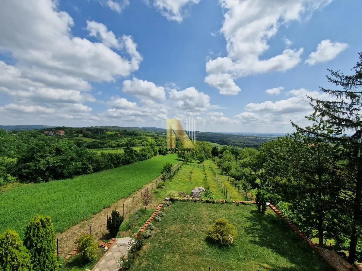 Prodaja, kuća, 130m², Sremska Mitrovica, Srbija