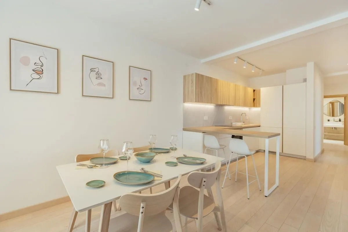 Prodaja, jednosoban stan, 59m², Herceg Novi, Crna Gora
