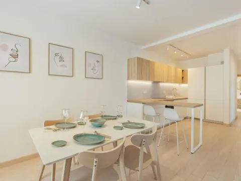 Sale, two bedroom apartment, 67m², Herceg Novi, Crna Gora - image 33
