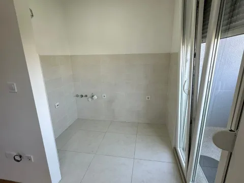 Rent, apartment, 35m², Zabjelo, Podgorica - image 2