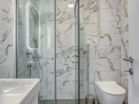 Izdavanje, jednosoban stan, 31m², Bečići, Budva - image 12