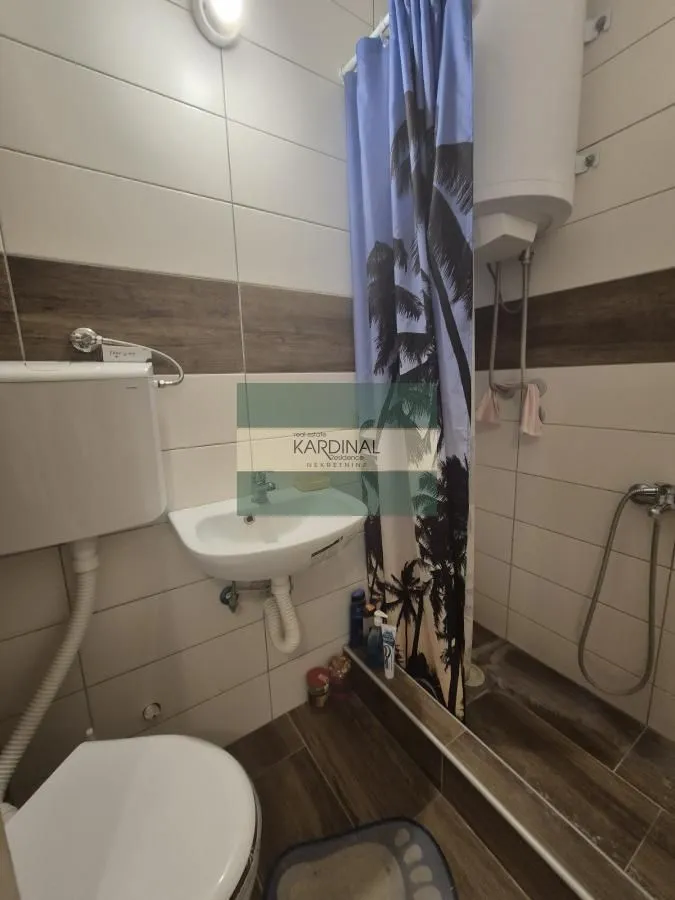 Prodaja, dvosoban stan, 56m², Centar, Jagodina