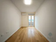 Izdavanje, poslovni prostor, 70m², Central Point, Podgorica - image 5