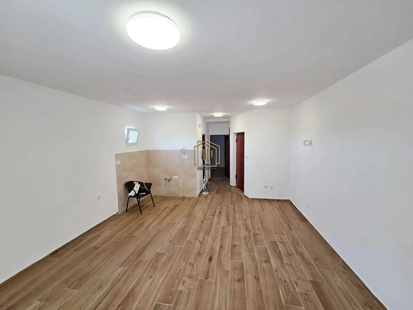 Rent, one bedroom apartment, 45m², Stari Aerodrom, Podgorica