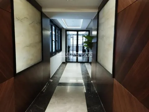 Izdavanje, dvosoban stan, 71m², Čubura, Beograd - image 13