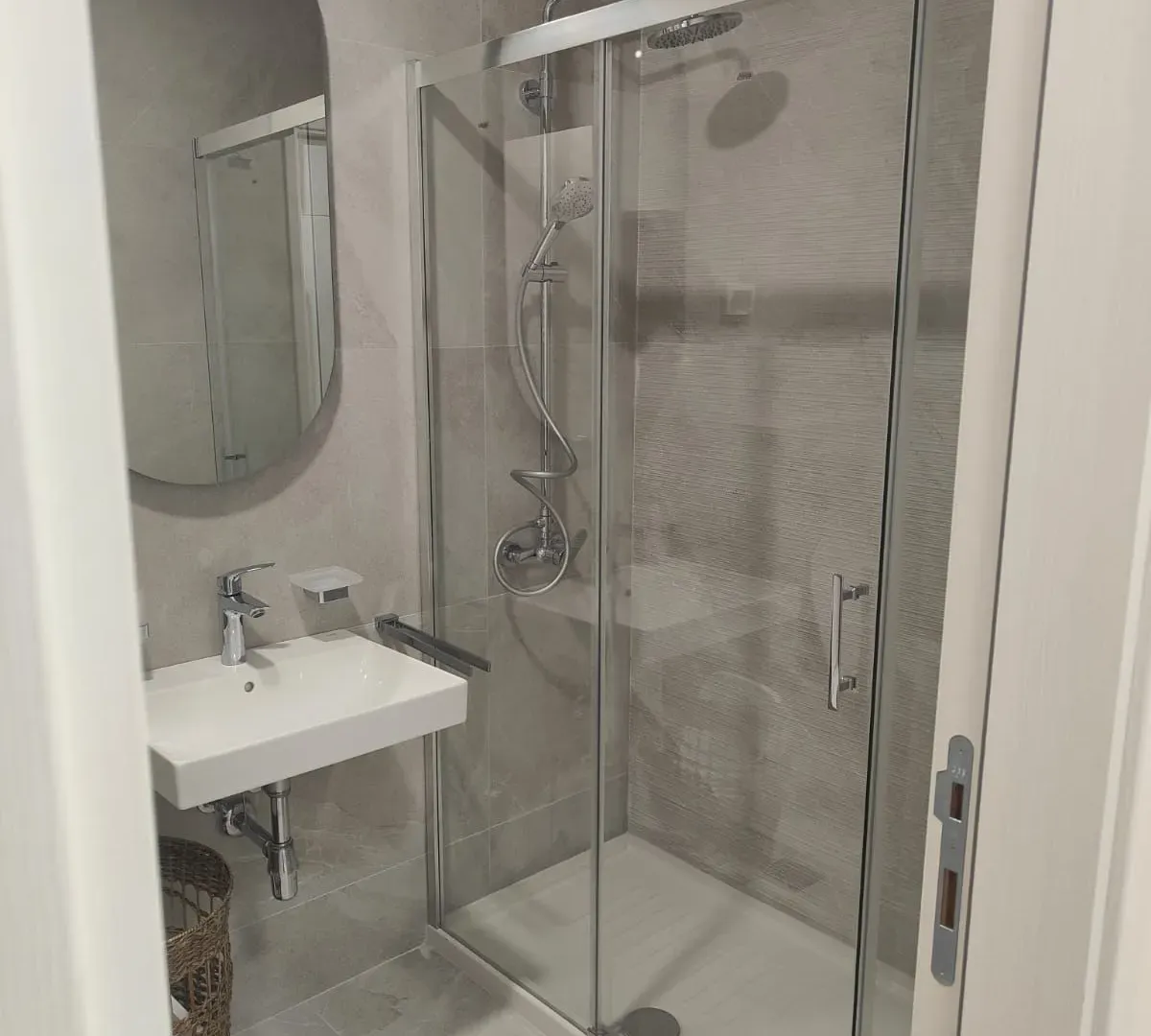 Rent, one bedroom apartment, 50m², Central Point, Podgorica