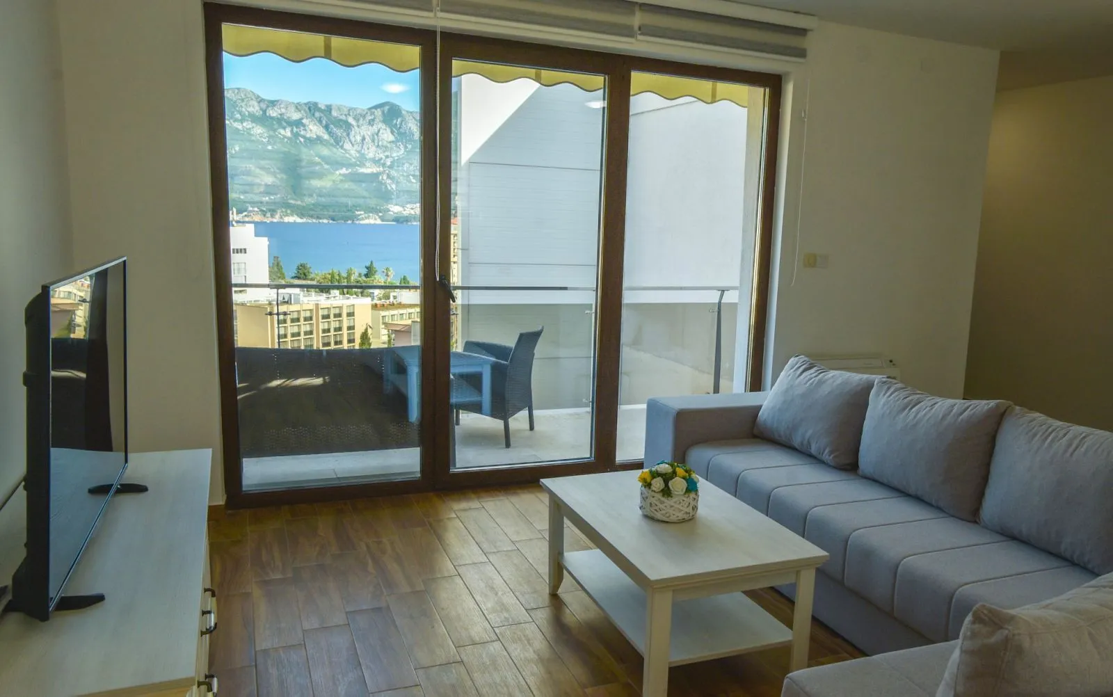 Sale, one bedroom apartment, 53m², Bečići, Budva