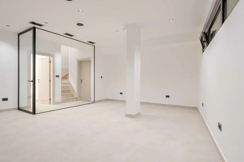 Sale, house, 240m², Kamenovo, Budva