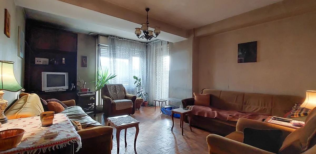 Prodaja, trosoban stan, 90m², Aleksinac, Niš