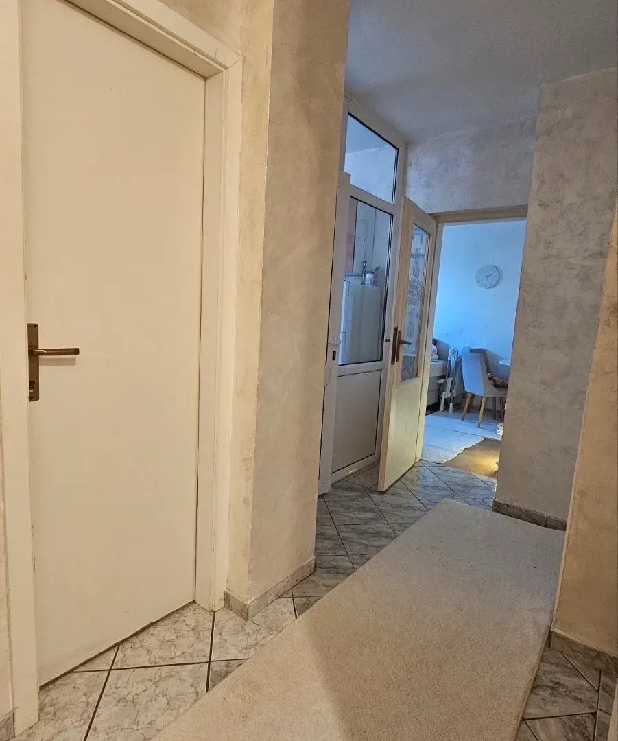 Prodaja, dvosoban stan, 42m², Preko Morače, Podgorica