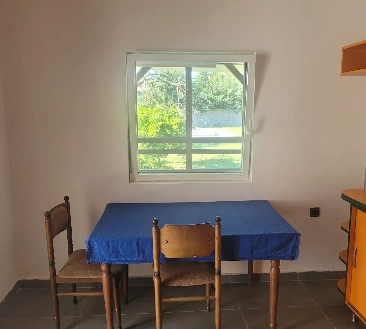 Izdavanje, kuća, 89m², Pančevo, Srbija