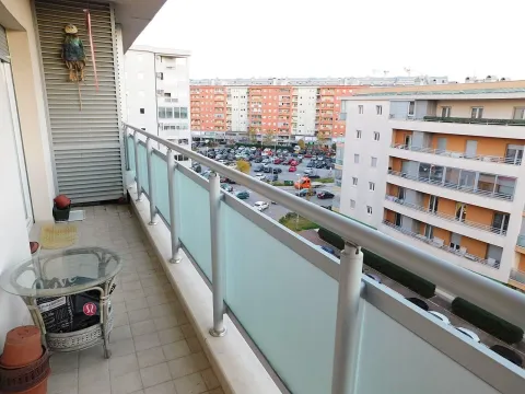 Rent, one bedroom apartment, 45m², City Kvart, Podgorica - image 1