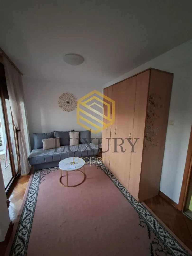 Rent, studio apartment, 28m², Dalmatinska ulica, Podgorica