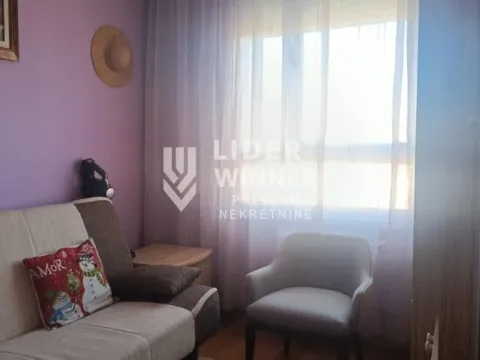 Prodaja, dvosoban stan, 49m², Uciteljsko Naselje, Zvezdara Sve Podlokacije - image 2