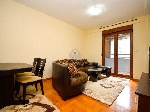 Rent, one bedroom apartment, 42m², Stari Aerodrom, Podgorica - image 2