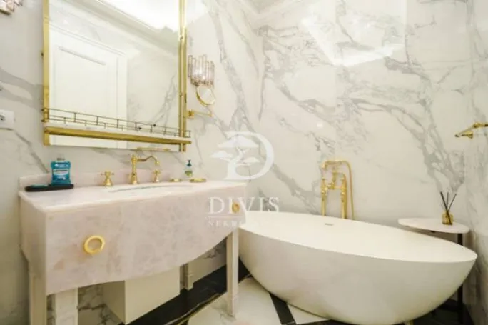 Rent, three bedroom apartment, 102m², Stari Grad, Beograd