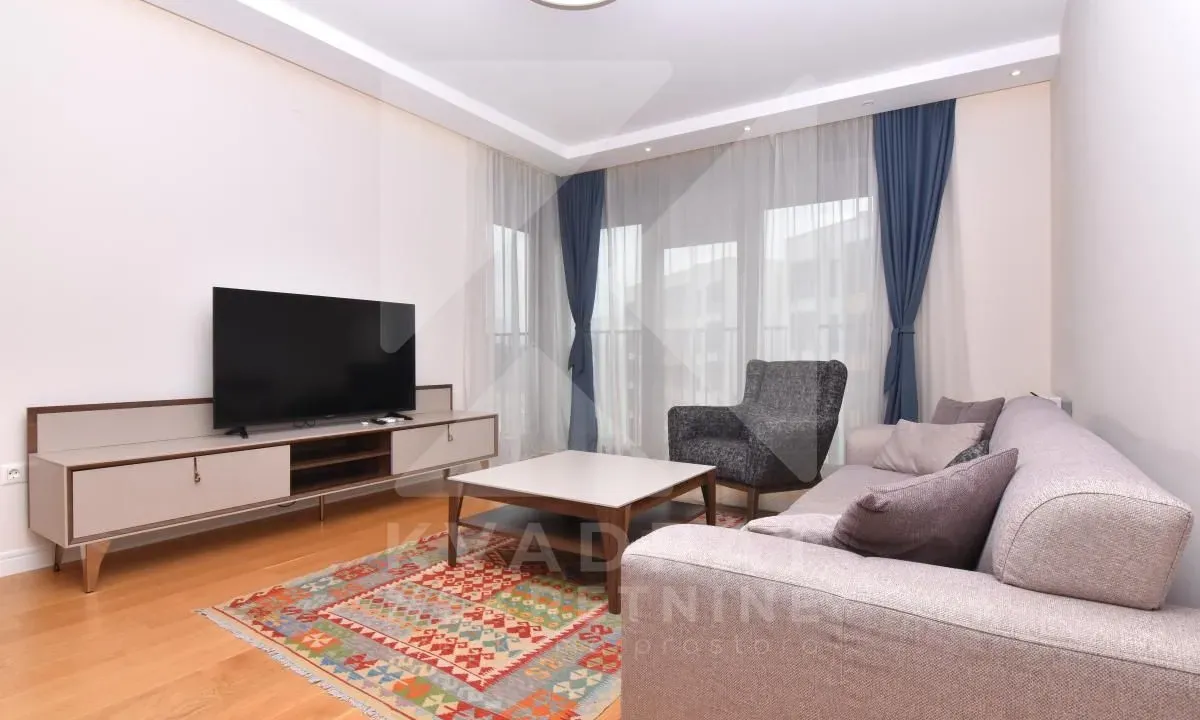 Izdavanje, jednosoban stan, 57m², Kruševac, Podgorica