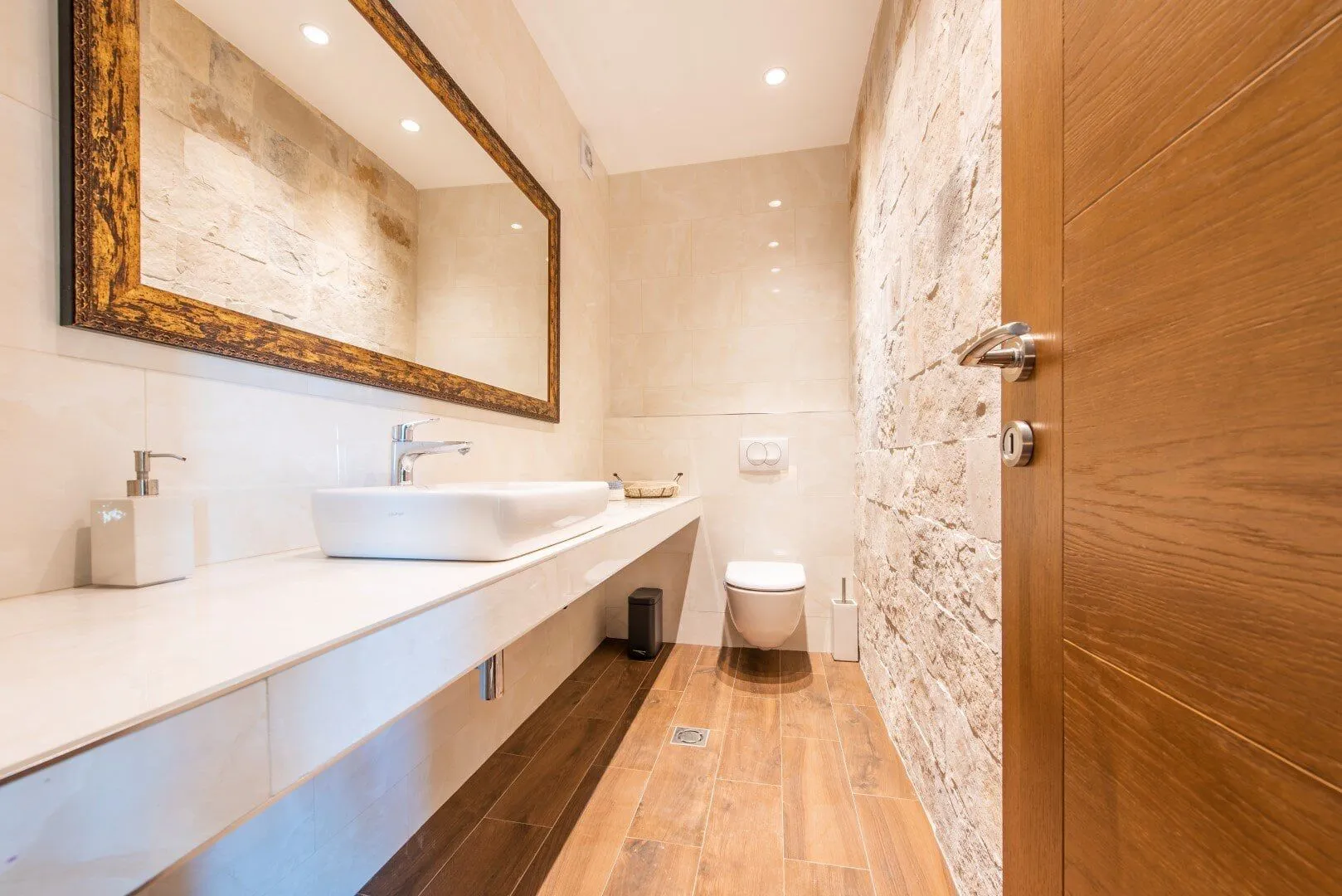 Sale, house, 496m², Blizikuće, Budva